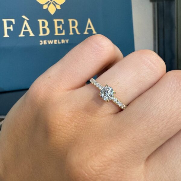Anello Linda