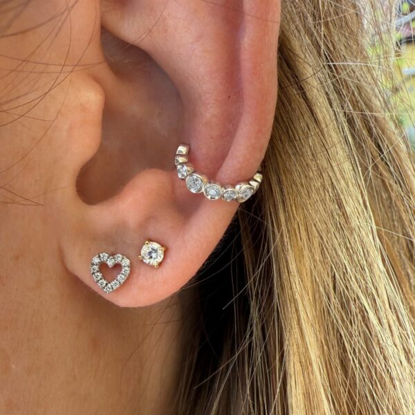 Luce ear cuff oro fairmined etico 18k 750 diamanti lab grown diamanti da laboratorio Fàbera Jewelry